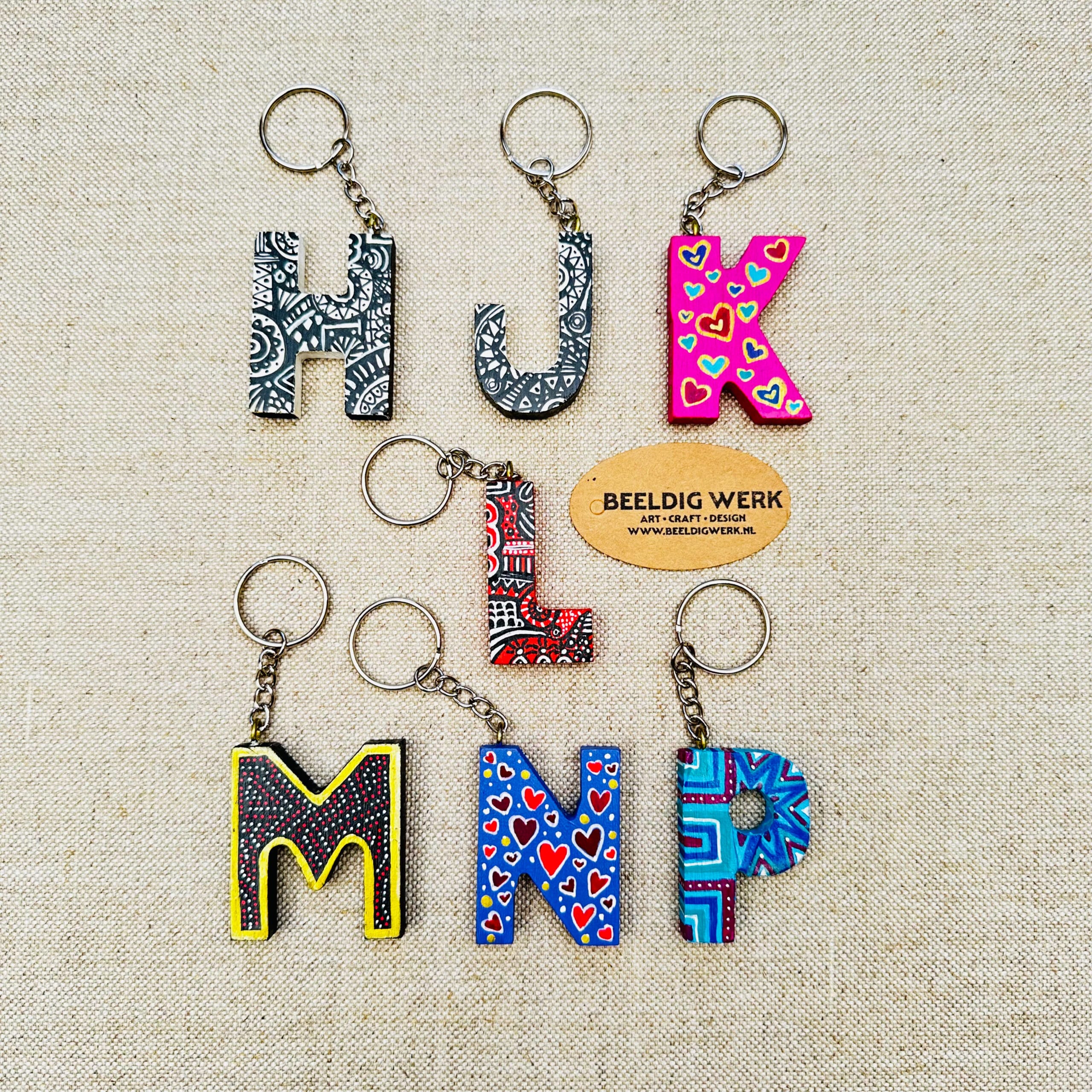 Houten alfabet sleutelhangers H-P